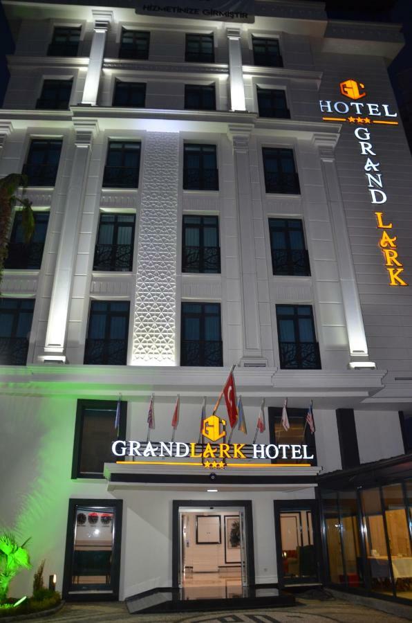 Grand Lark Hotel 王子岛群 外观 照片